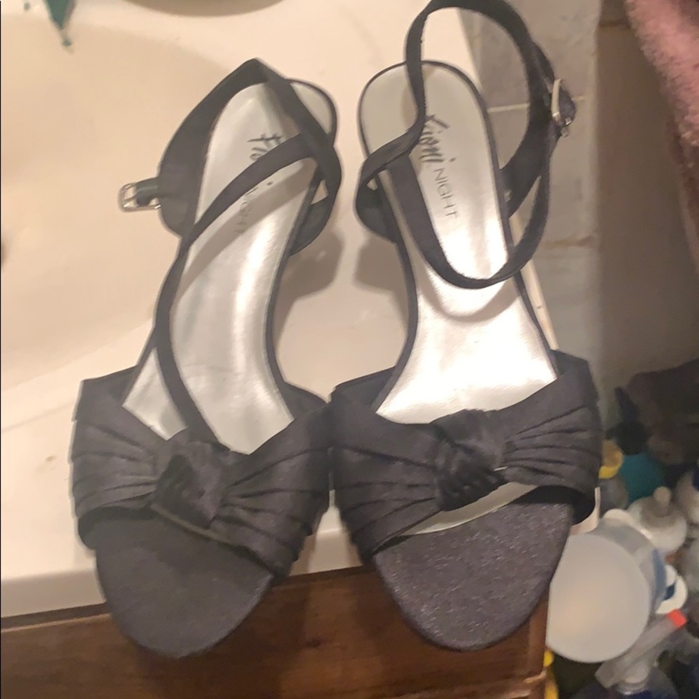 Fioni night shoes